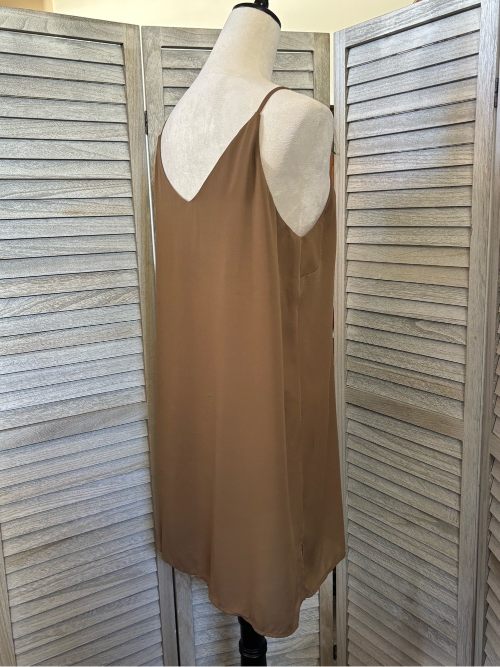 Meraki Nude Taupe Silky VNeck Cami Tank Top SZ XL Fairycore Coquette Plus Size - Picture 7 of 16